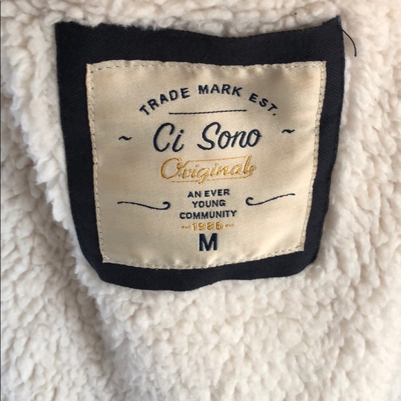 Bomber jacket - Picture 9 of 13